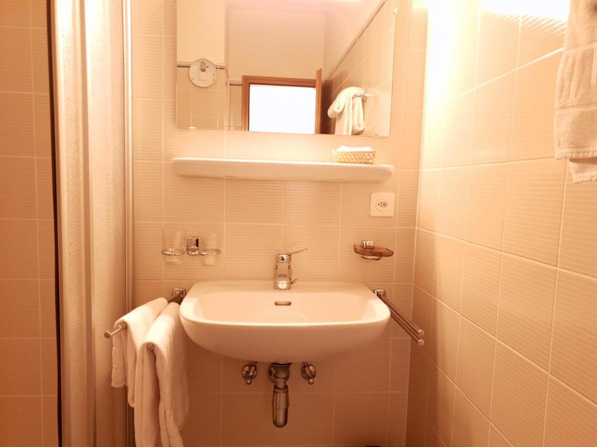 Val Colla B&B Лугано Екстериор снимка